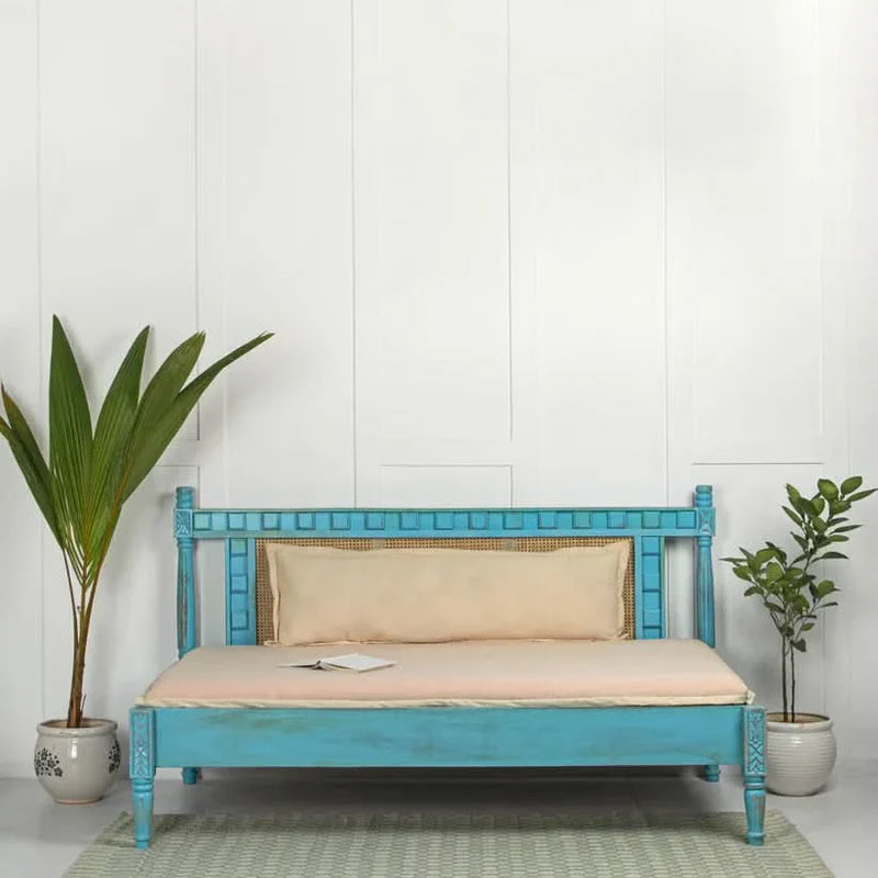 Reena Modern Day Bed - Craft Decor