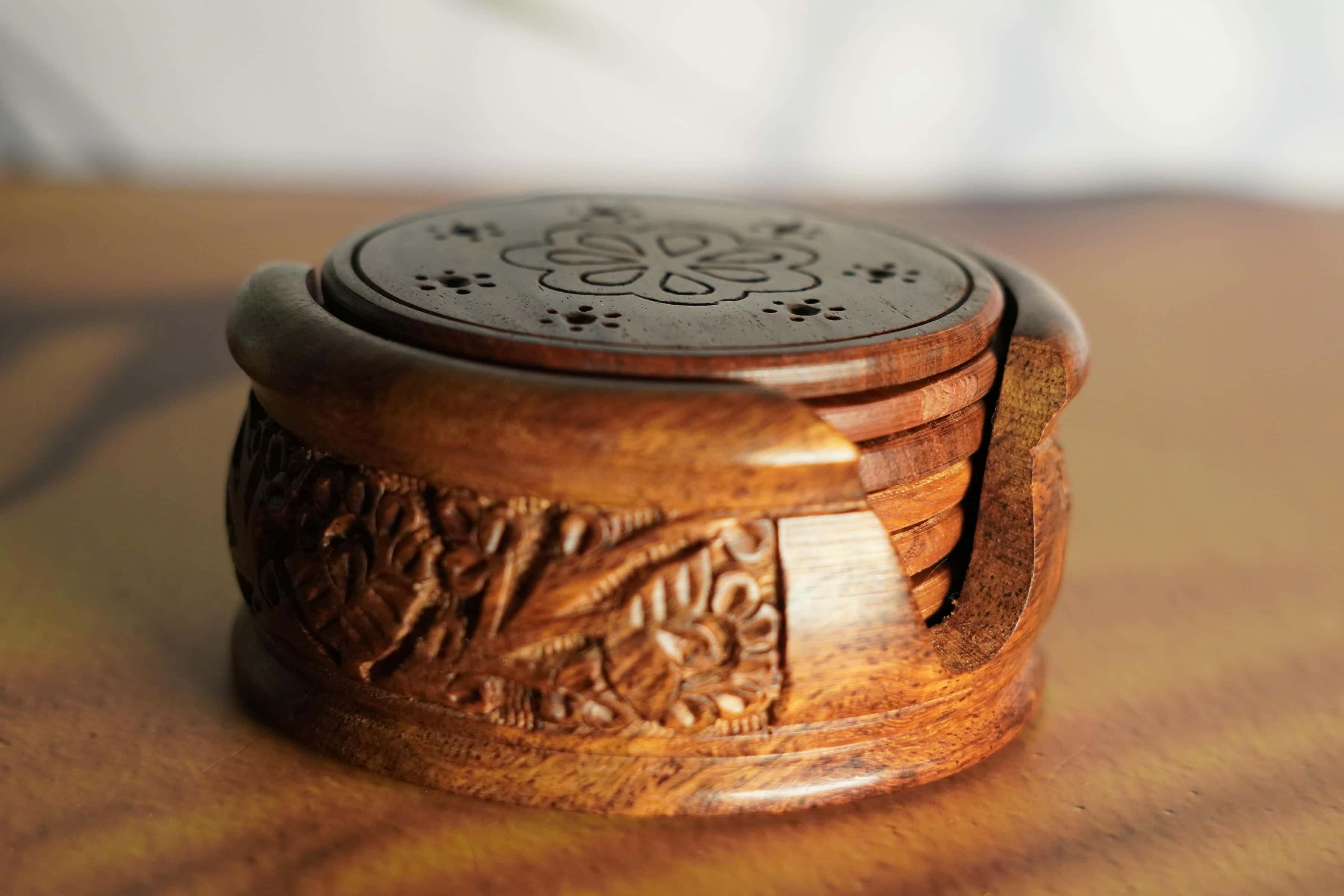 Warmth and Elegance: Wooden Coaster Set