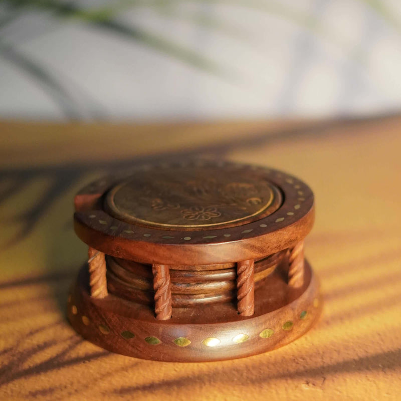 Nature-Inspired: Exquisite Wooden Coasters with Floral Designs