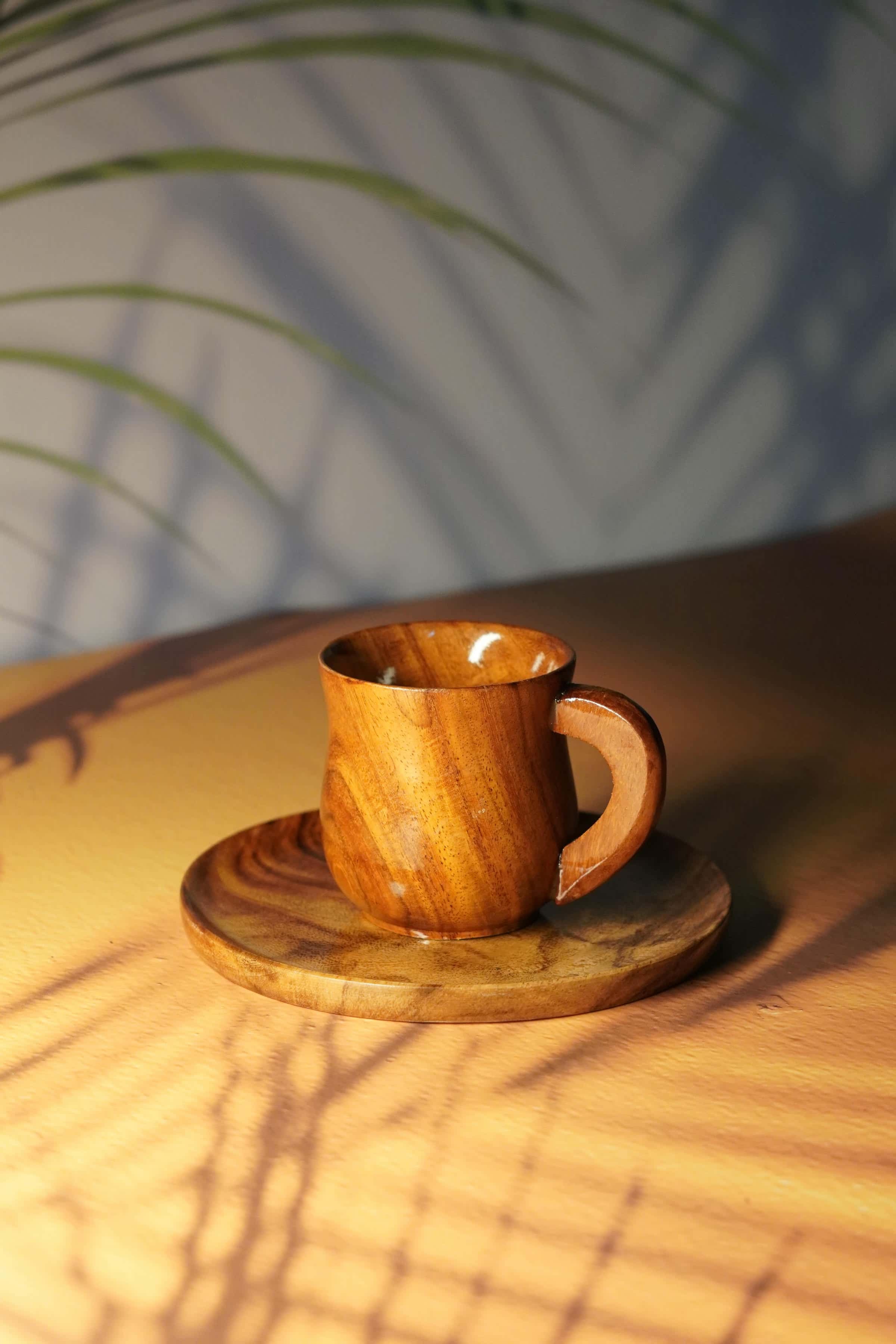 Rustic Elegance: Handcrafted Wooden Tray and Cup Set