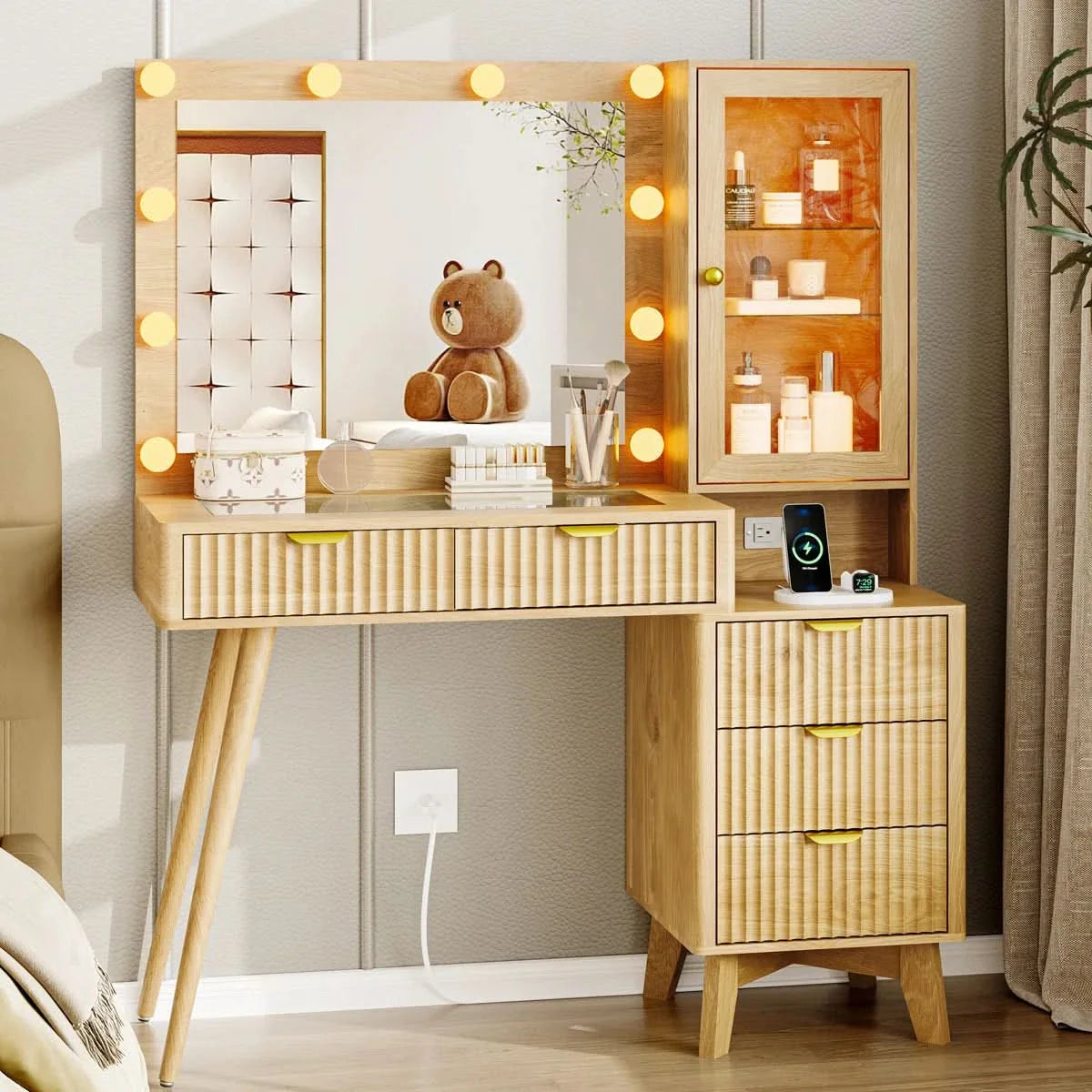 - Craft Decor