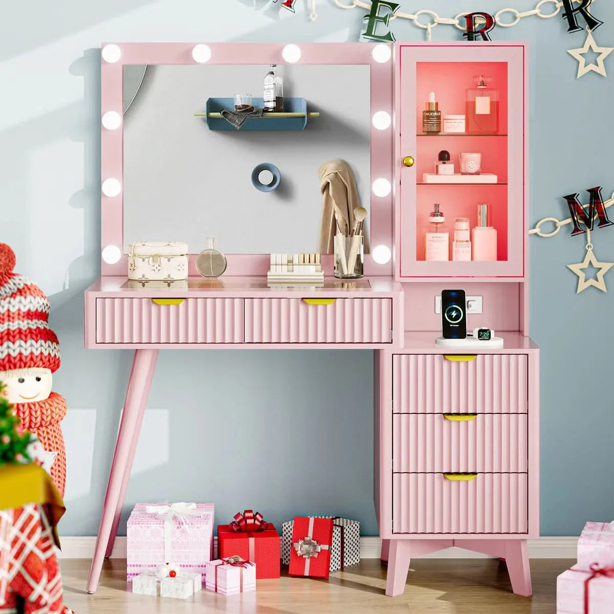 - Craft Decor