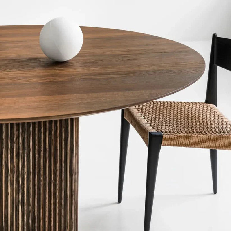 Xikky Dining Table - Craft Decor