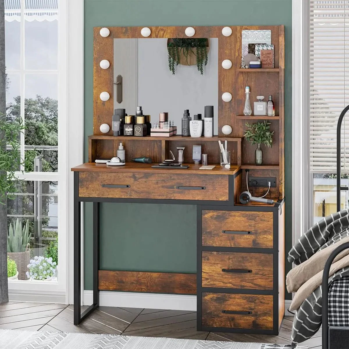 - Craft Decor