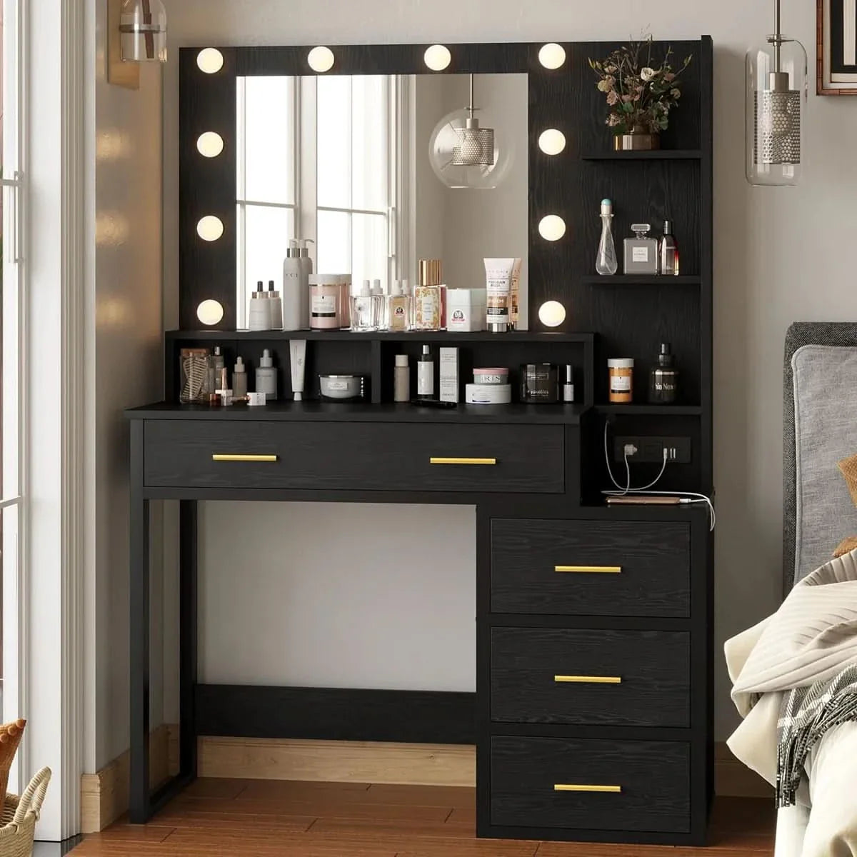 - Craft Decor