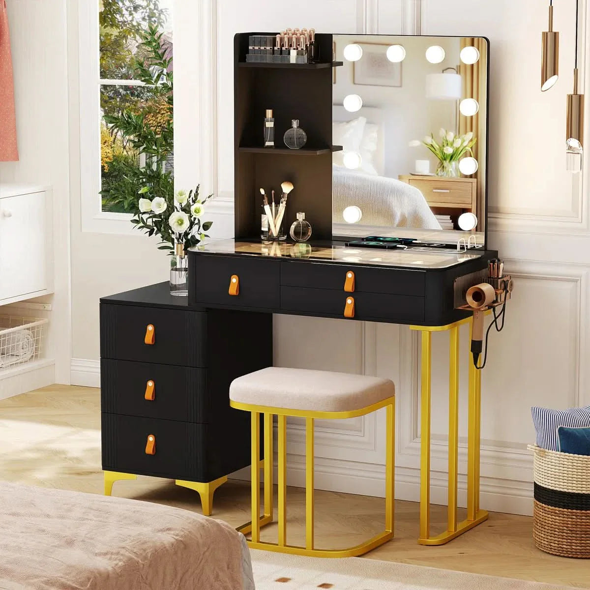 - Craft Decor