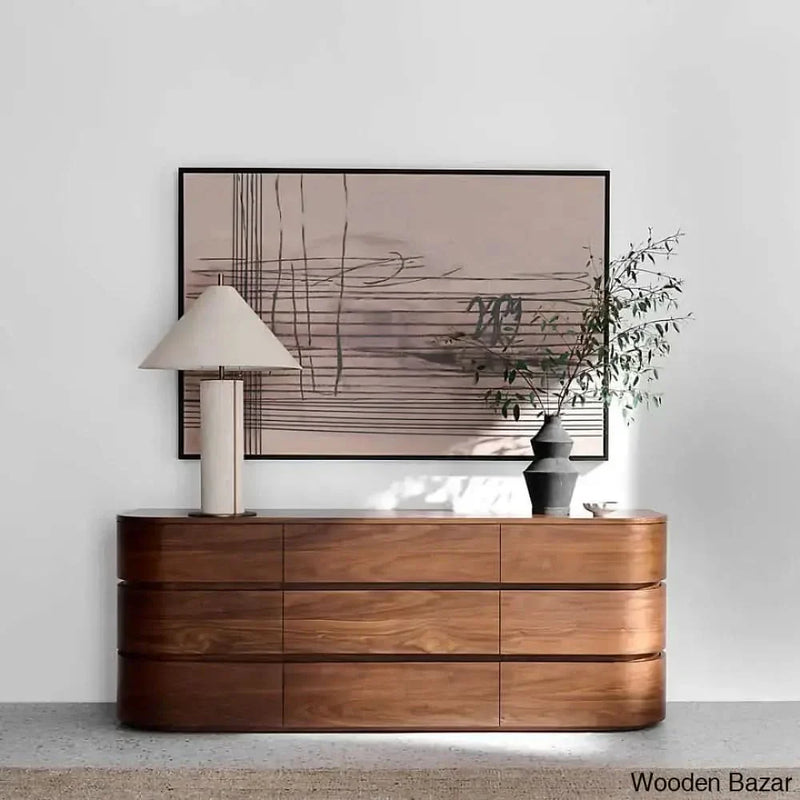 Gig 9 Chest of Drawers in solid wood for Functional Gracefulness