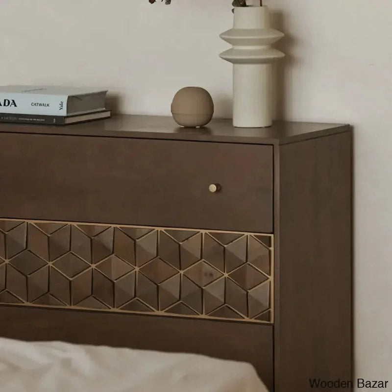 Jill Modern Chest of Drawers in Solid Wood Durable storage Solution