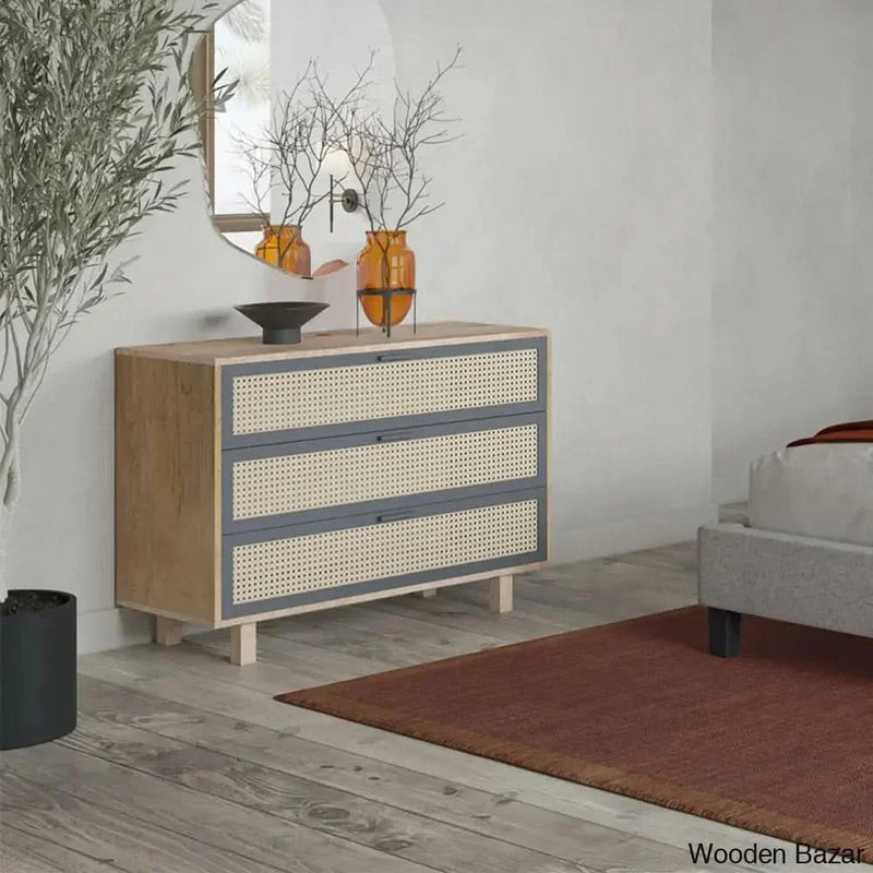 Timeless Treasures Ashton 3-Drawer Chest – Classic Craftsmanship with Elegant Storage Solutions