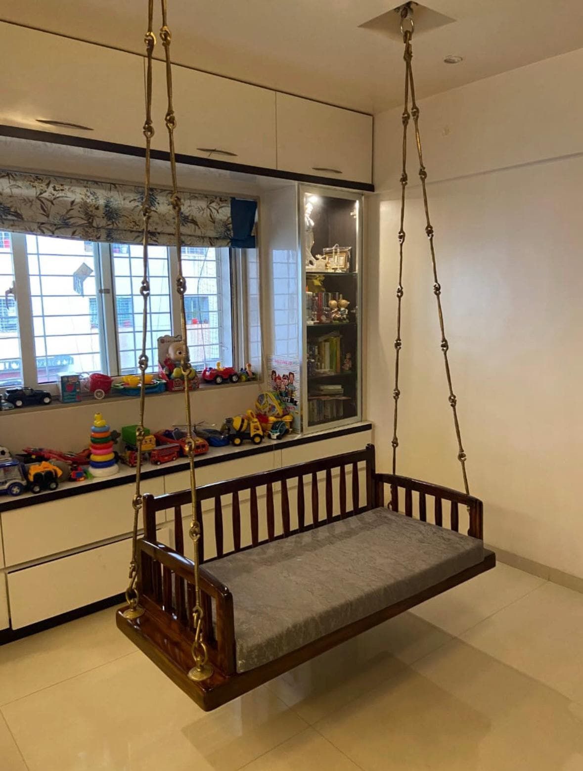 Swings Jhoola
