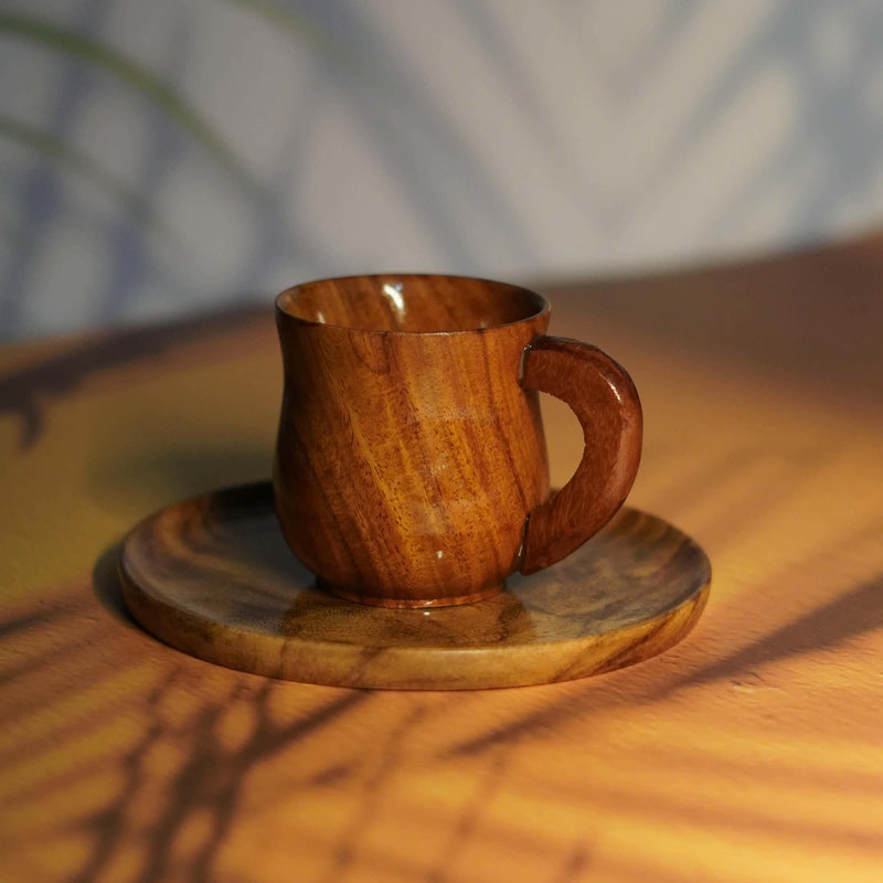 Rustic Elegance: Handcrafted Wooden Tray and Cup Set
