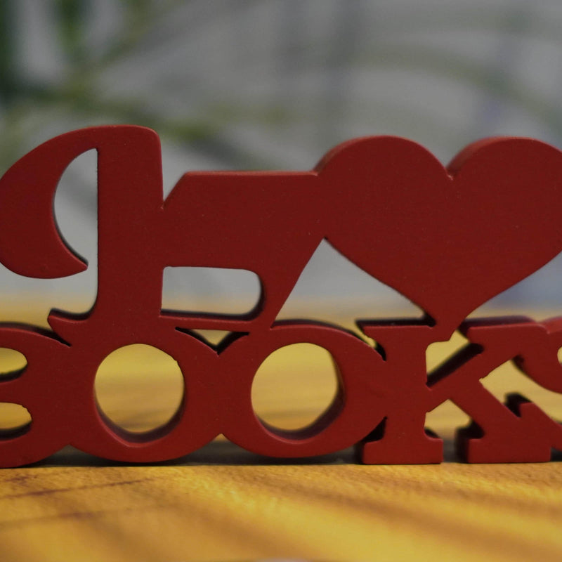 I LOVE BOOKS