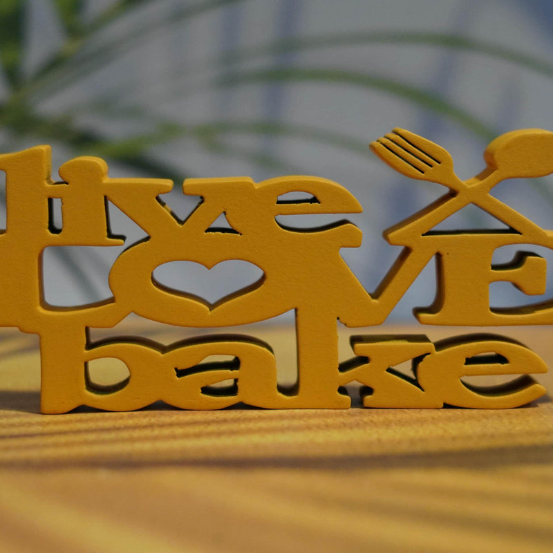 LIVE LOVE BAKE