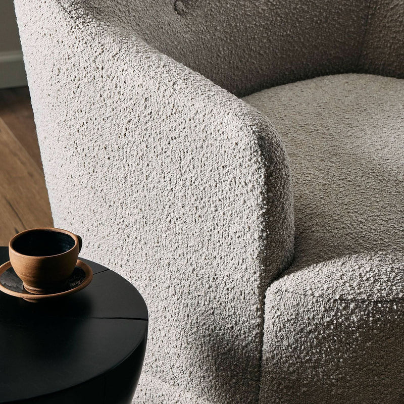 Gopin Tufted Lounge Chair - Craft Decor