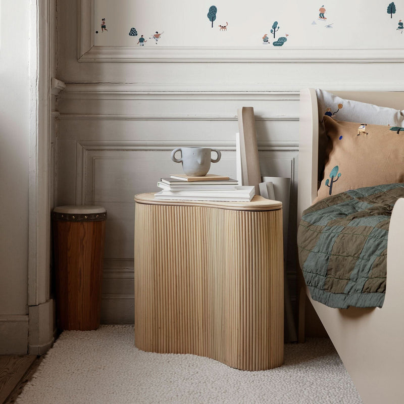 LIVING Isola Storage Table - Craft Decor